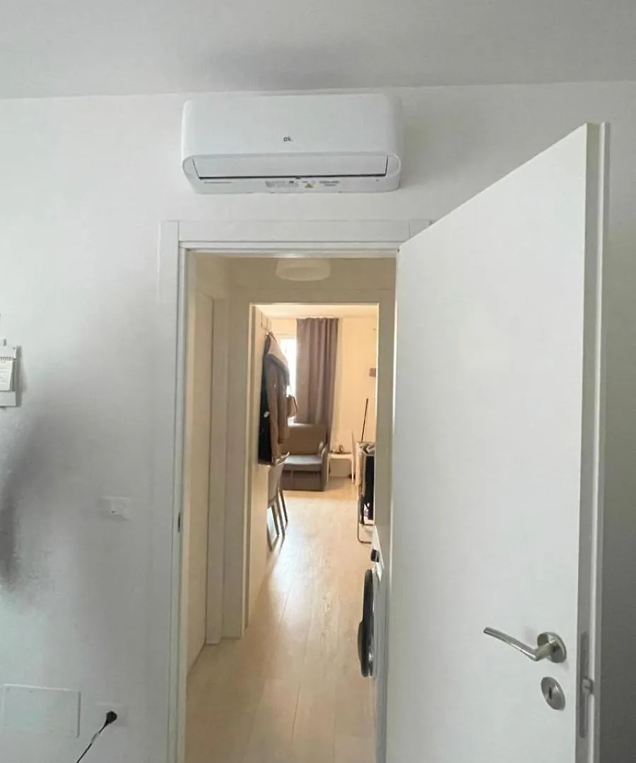 Appartamento Blu -Over The Rainbow Apartments - לידו די ג'סולו איטליה